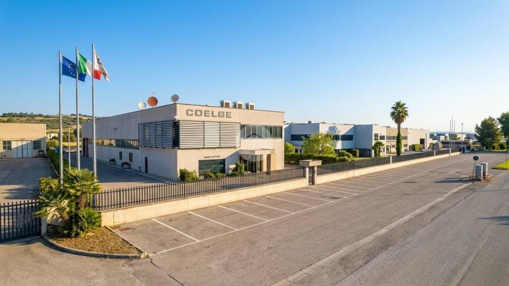 locale commerciale in vendita a Termoli