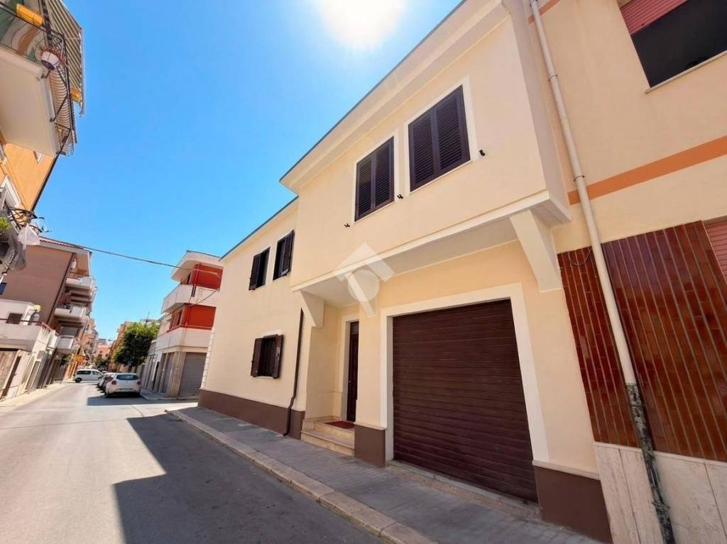 casa indipendente in vendita a Termoli