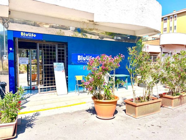 locale commerciale in vendita a Termoli