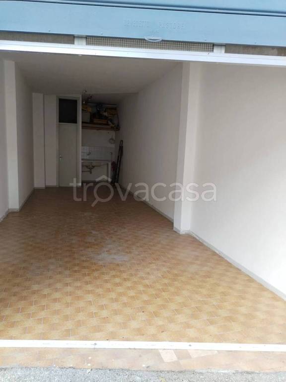 box auto in vendita a Termoli