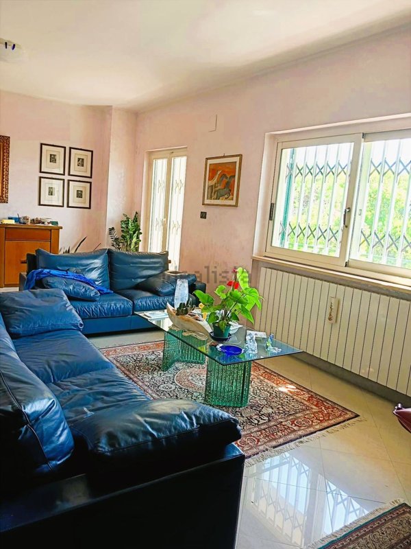 casa indipendente in vendita a Termoli