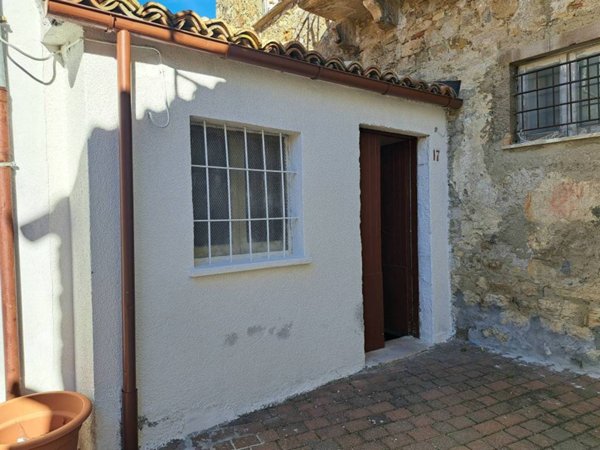 casa indipendente in vendita a Torella del Sannio
