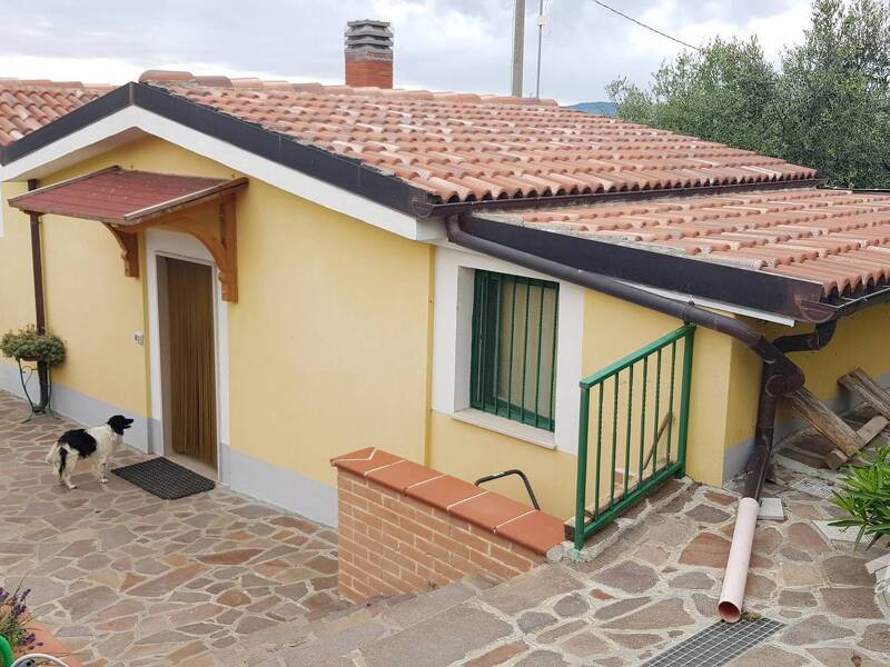 casa indipendente in vendita a Toro