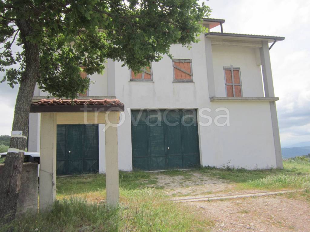 casa indipendente in vendita a Trivento