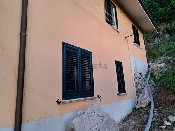 casa indipendente in vendita a Trivento