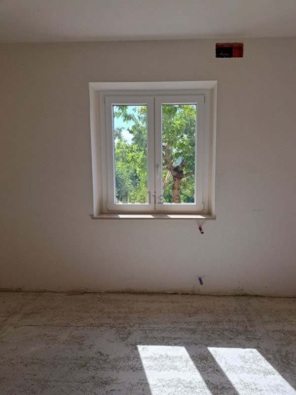 casa indipendente in vendita a Trivento