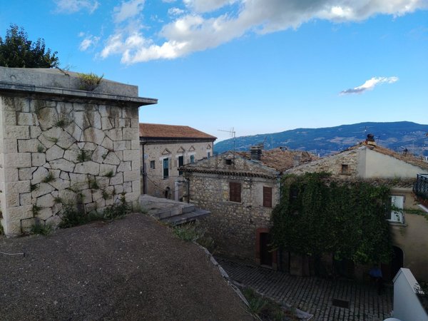 casa indipendente in vendita a Trivento
