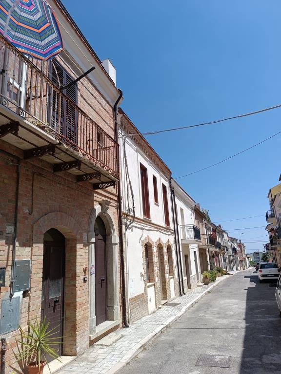 casa indipendente in vendita ad Ururi