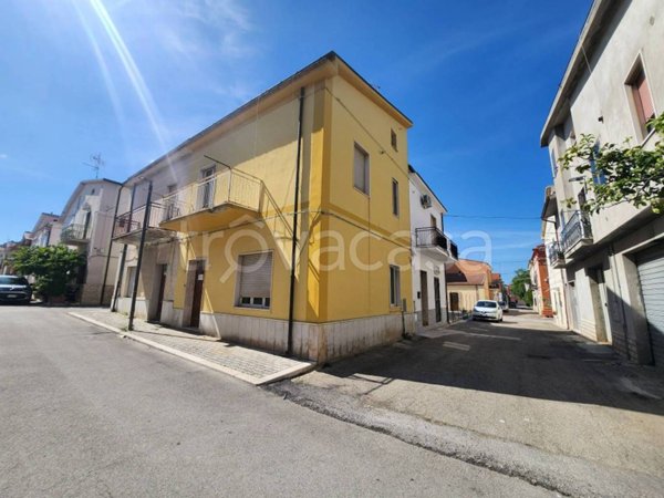 casa indipendente in vendita ad Ururi