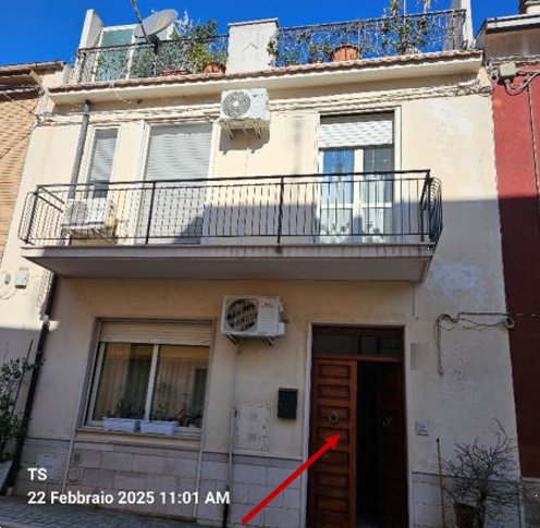 casa indipendente in vendita ad Ururi