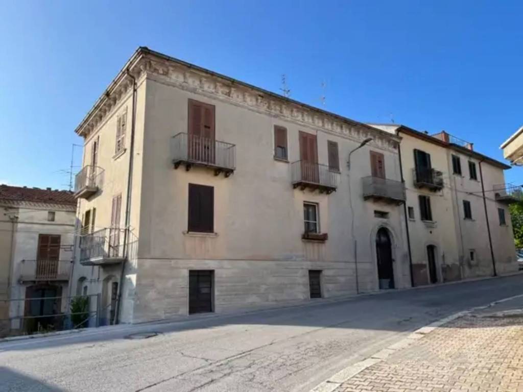 appartamento in vendita a Vinchiaturo