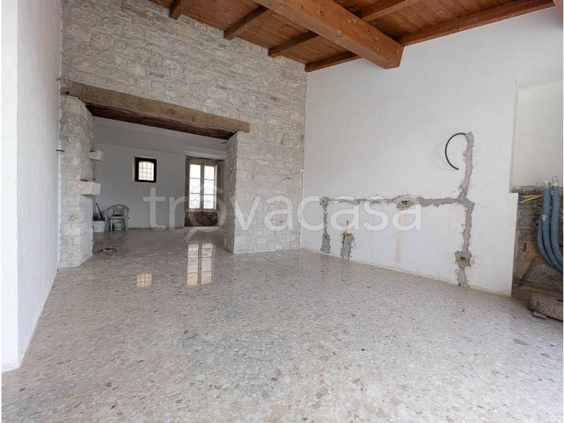 appartamento in vendita a Vinchiaturo