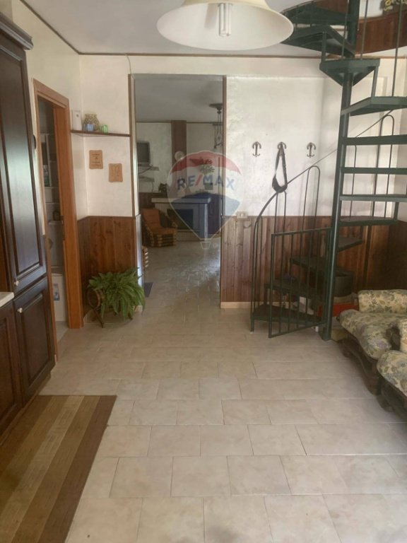 casa indipendente in vendita a Vinchiaturo