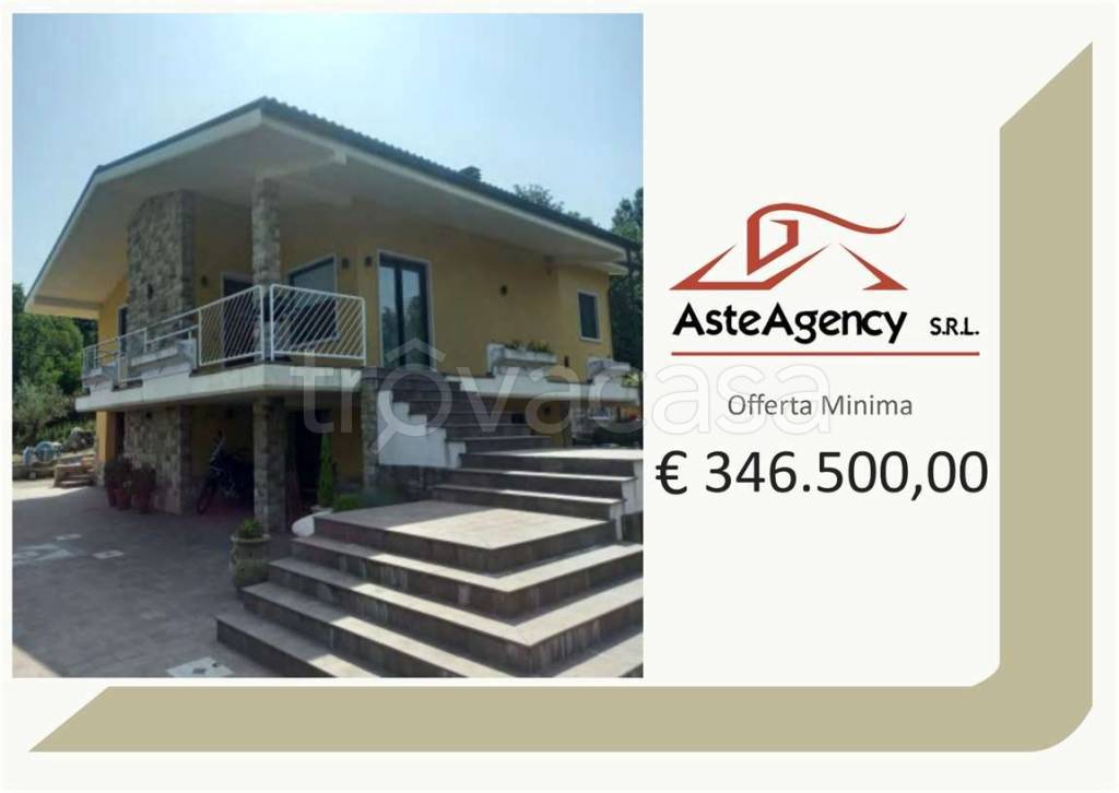 casa indipendente in vendita a Vinchiaturo