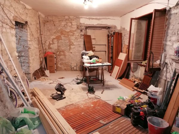 casa indipendente in vendita a Vinchiaturo