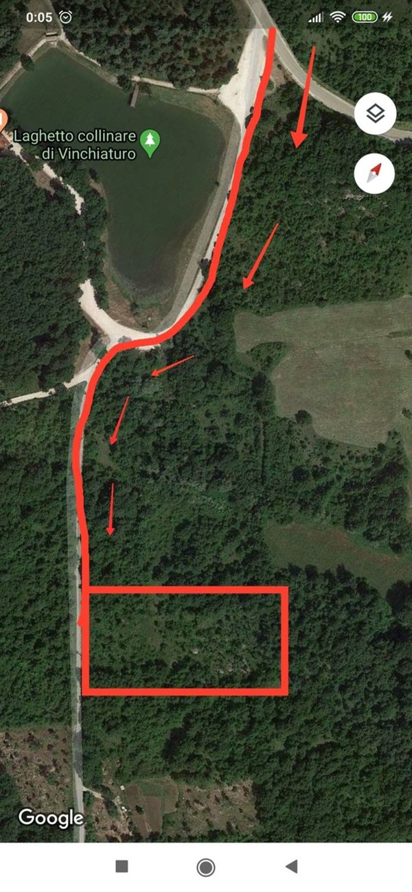 terreno edificabile in vendita a Vinchiaturo