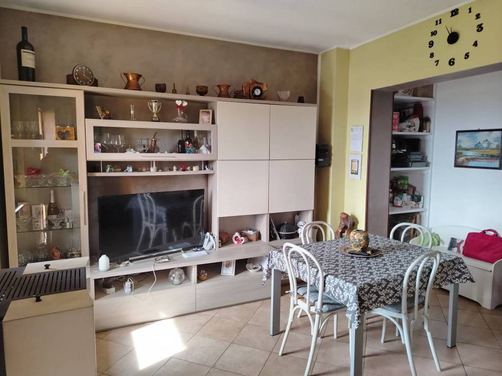 casa indipendente in vendita a Vinchiaturo