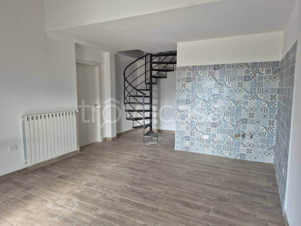 casa indipendente in vendita a Vinchiaturo