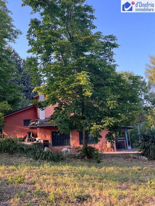 casa indipendente in vendita a Vinchiaturo
