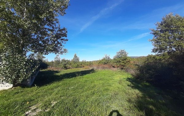 casa indipendente in vendita a Vinchiaturo