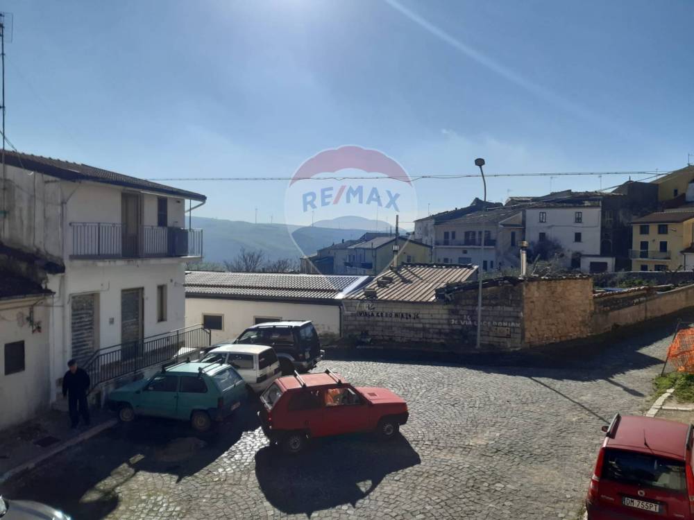 casa indipendente in vendita ad Anzano di Puglia