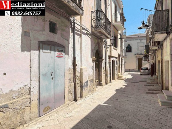 casa indipendente in vendita ad Apricena