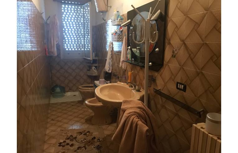 casa indipendente in vendita ad Apricena