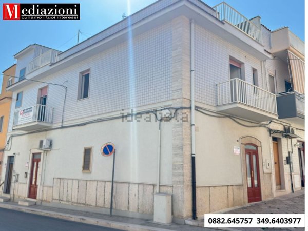 casa indipendente in vendita ad Apricena