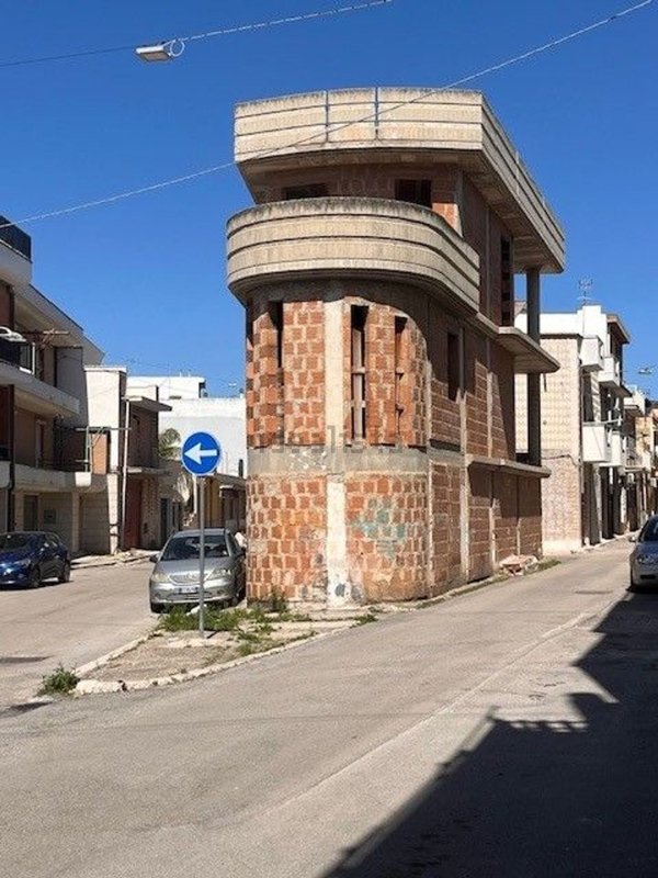 quadrivano in vendita ad Apricena