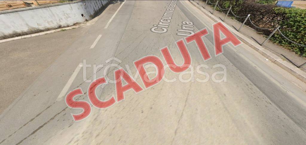 locale commerciale in vendita ad Apricena