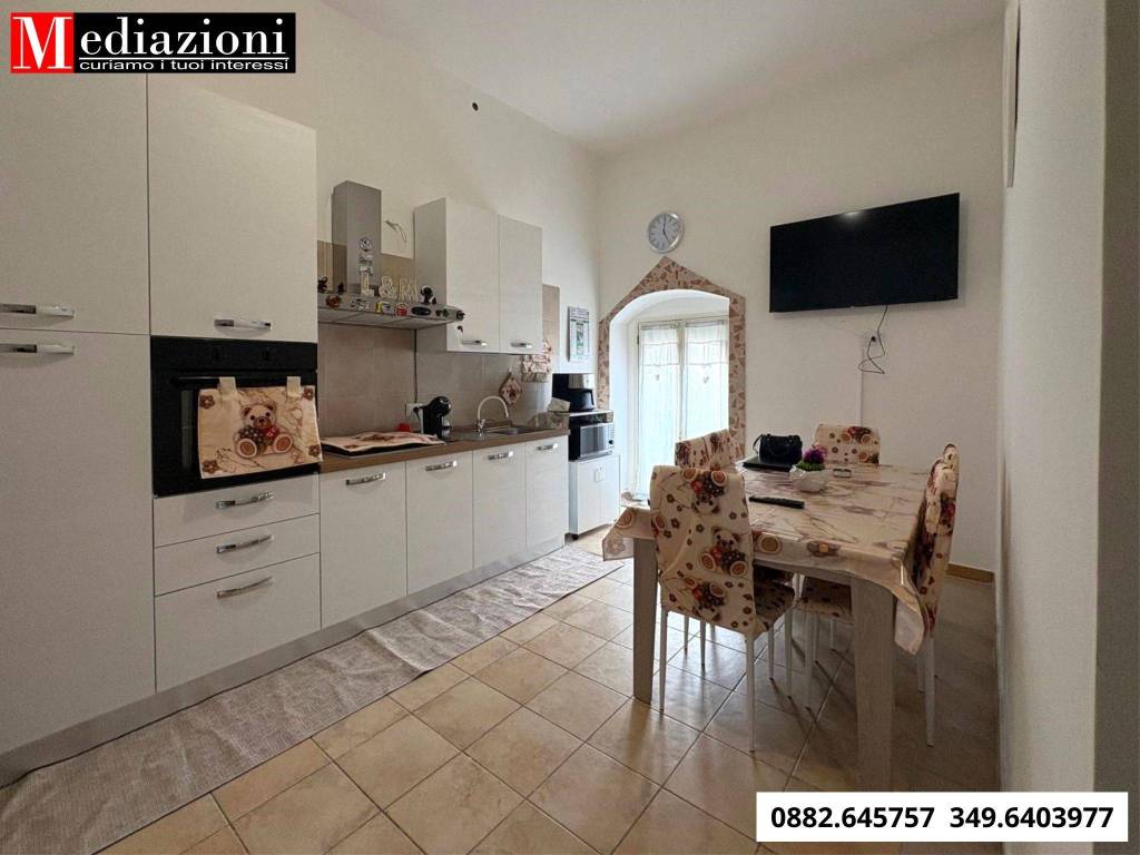 casa indipendente in vendita ad Apricena