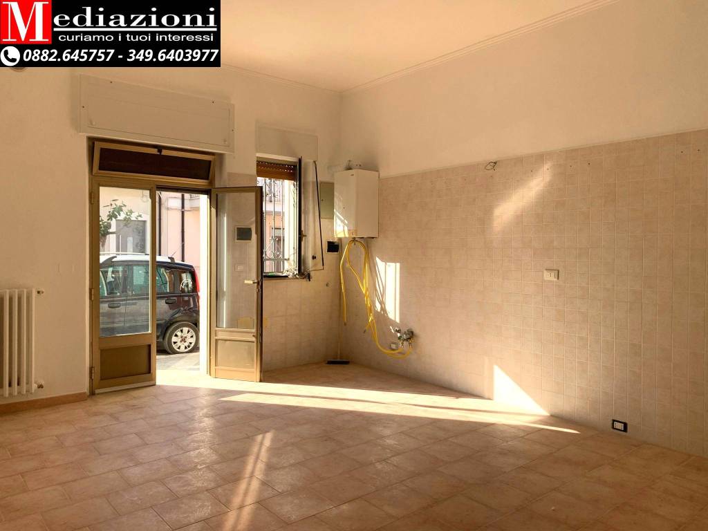casa indipendente in vendita ad Apricena