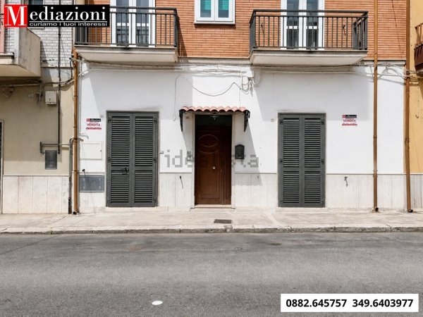 casa indipendente in vendita ad Apricena