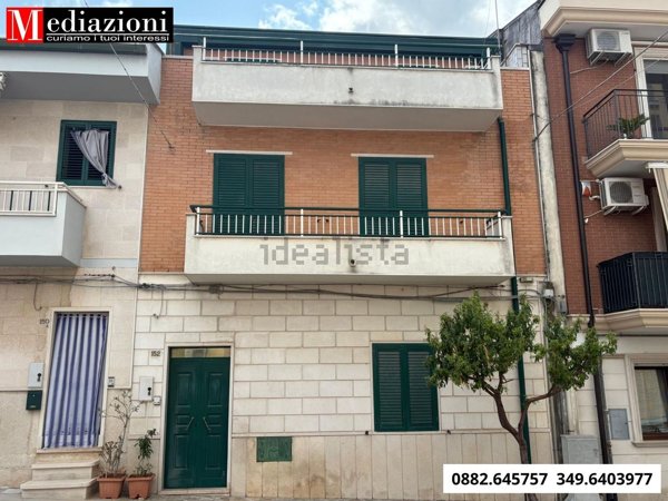 casa semindipendente in vendita ad Apricena