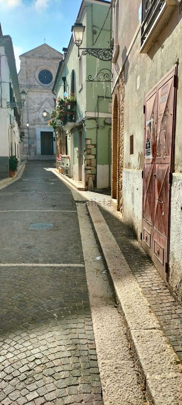 appartamento in vendita ad Ascoli Satriano