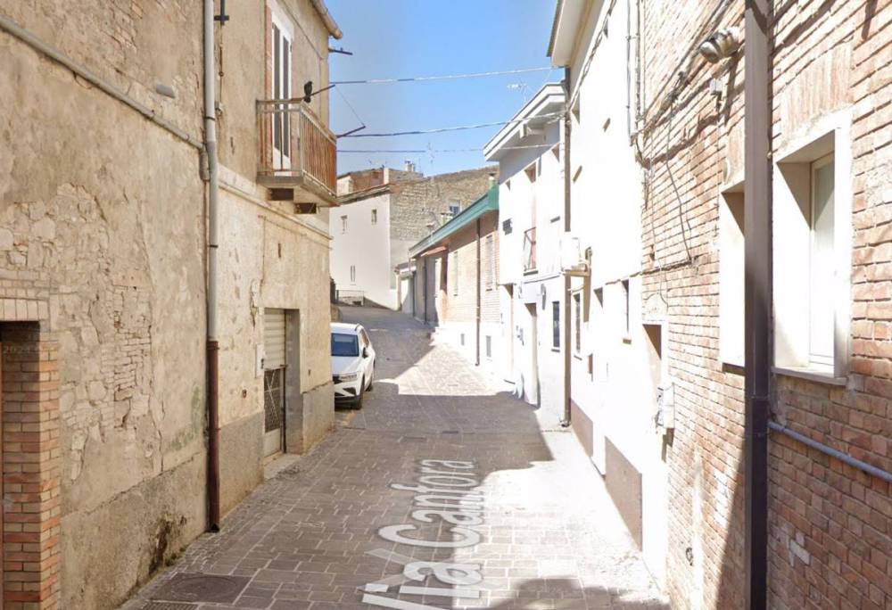 casa indipendente in vendita a Biccari