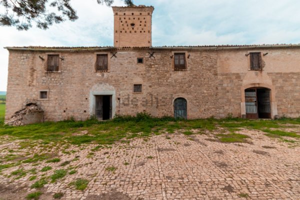 casale in vendita a Biccari
