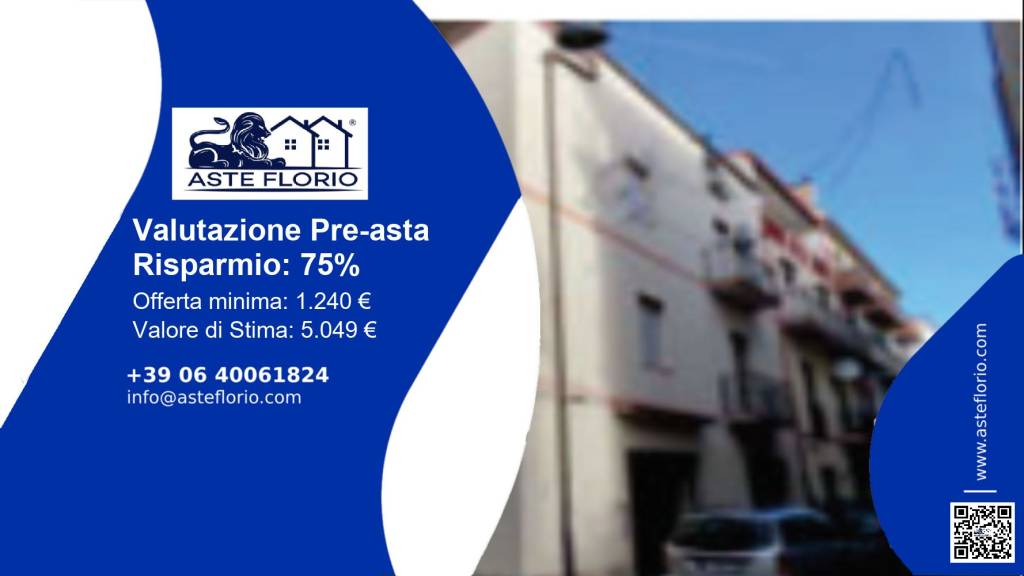 locale di sgombero in vendita a Cagnano Varano