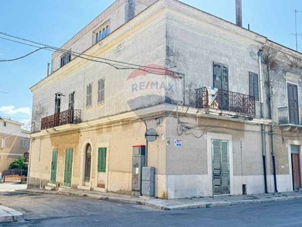 casa indipendente in vendita a Cagnano Varano