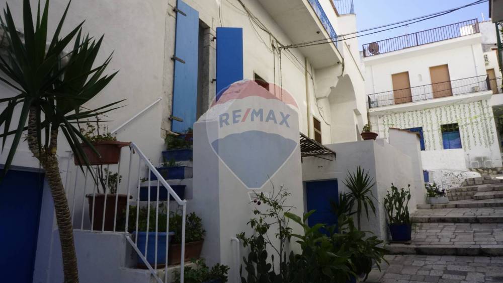 appartamento in vendita a Cagnano Varano
