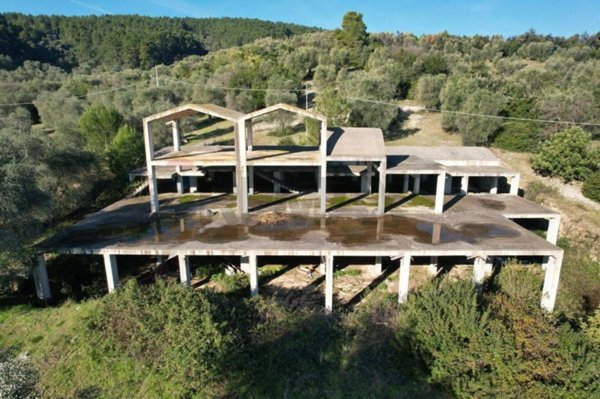 casale in vendita a Cagnano Varano