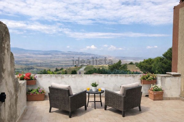 appartamento in vendita a Candela