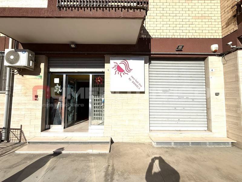 negozio in vendita a Carapelle