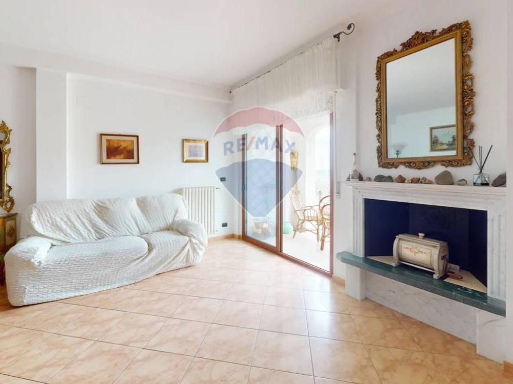 appartamento in vendita a Carlantino