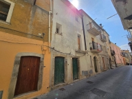 casa indipendente in vendita a Carlantino