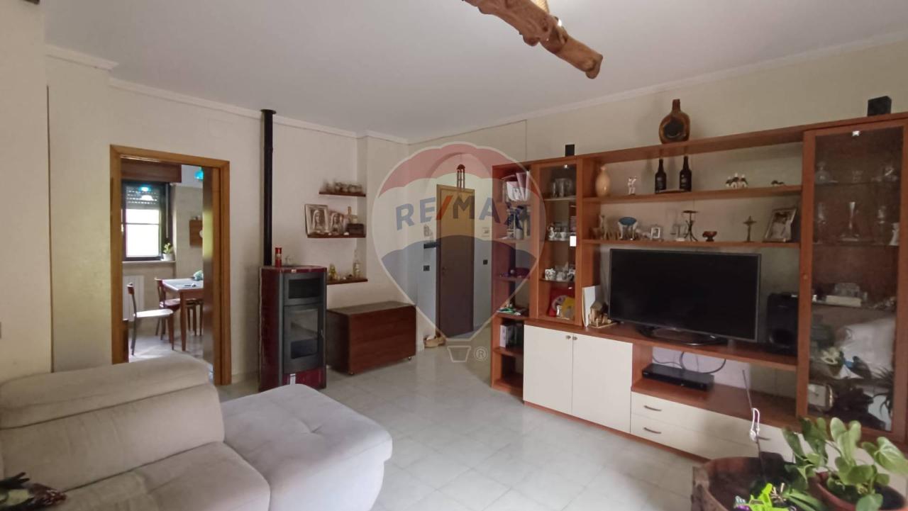 appartamento in vendita a Castelluccio dei Sauri