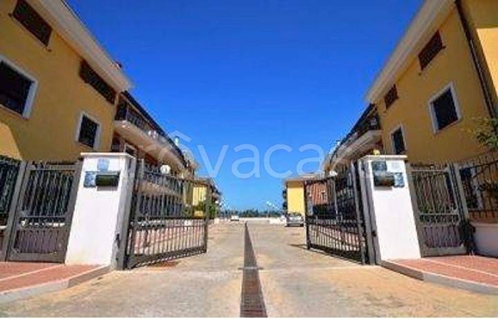 appartamento in vendita a Castelluccio dei Sauri