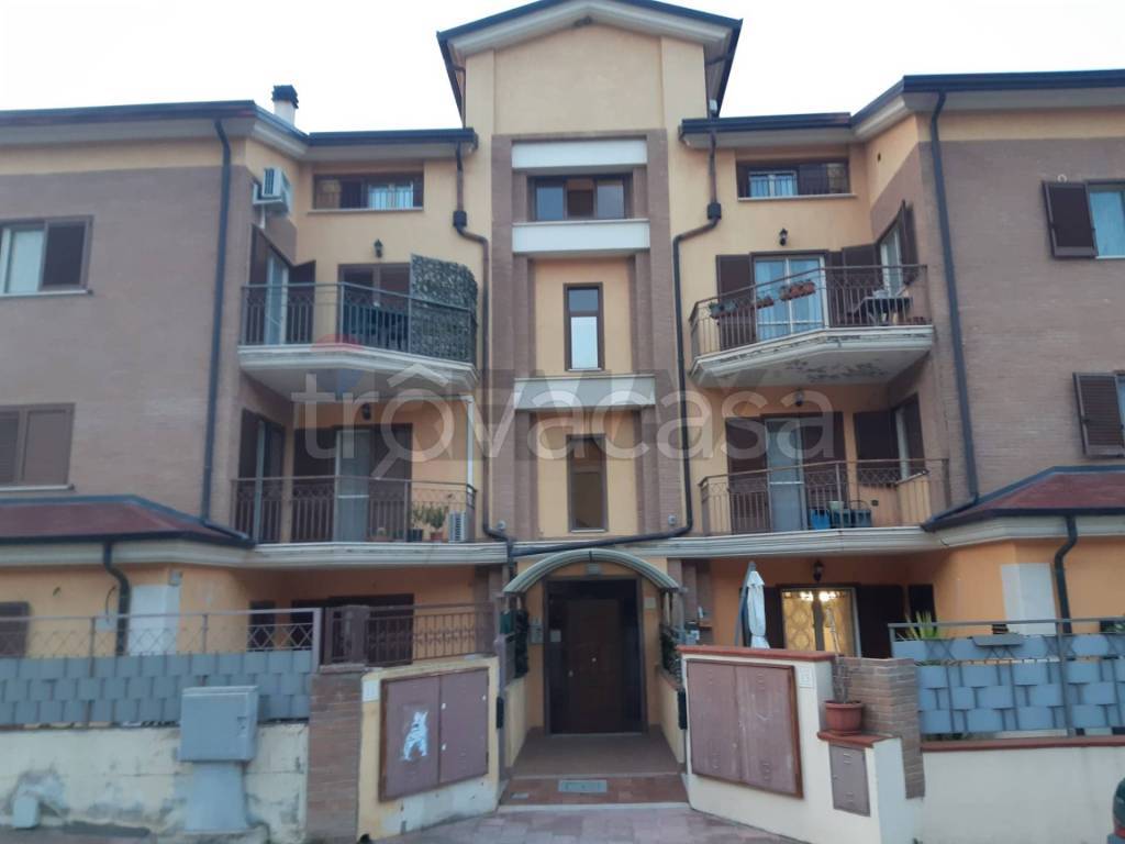 appartamento in vendita a Castelluccio dei Sauri