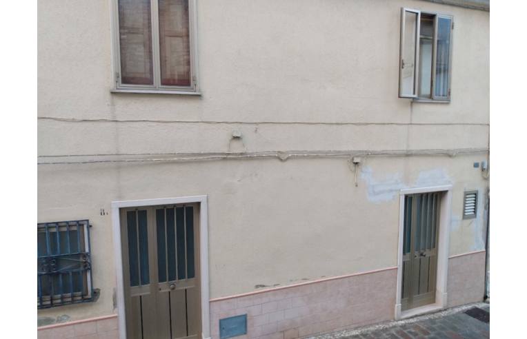 casa indipendente in vendita a Celenza Valfortore