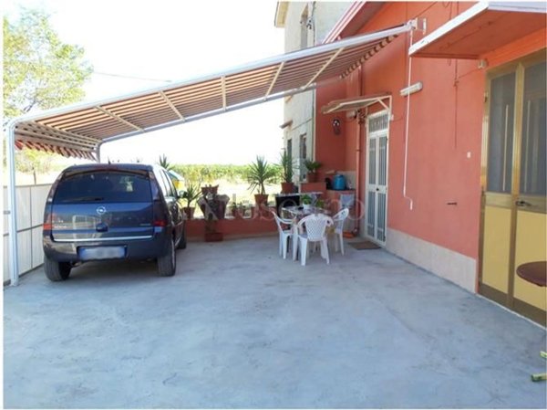 appartamento in vendita a Cerignola in zona Tressanti
